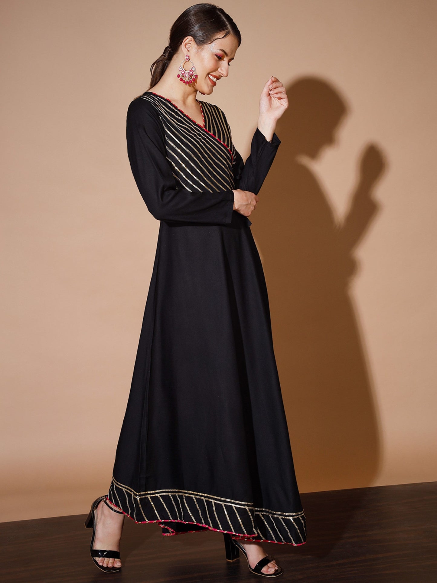 Women's Black Solid Kurtas