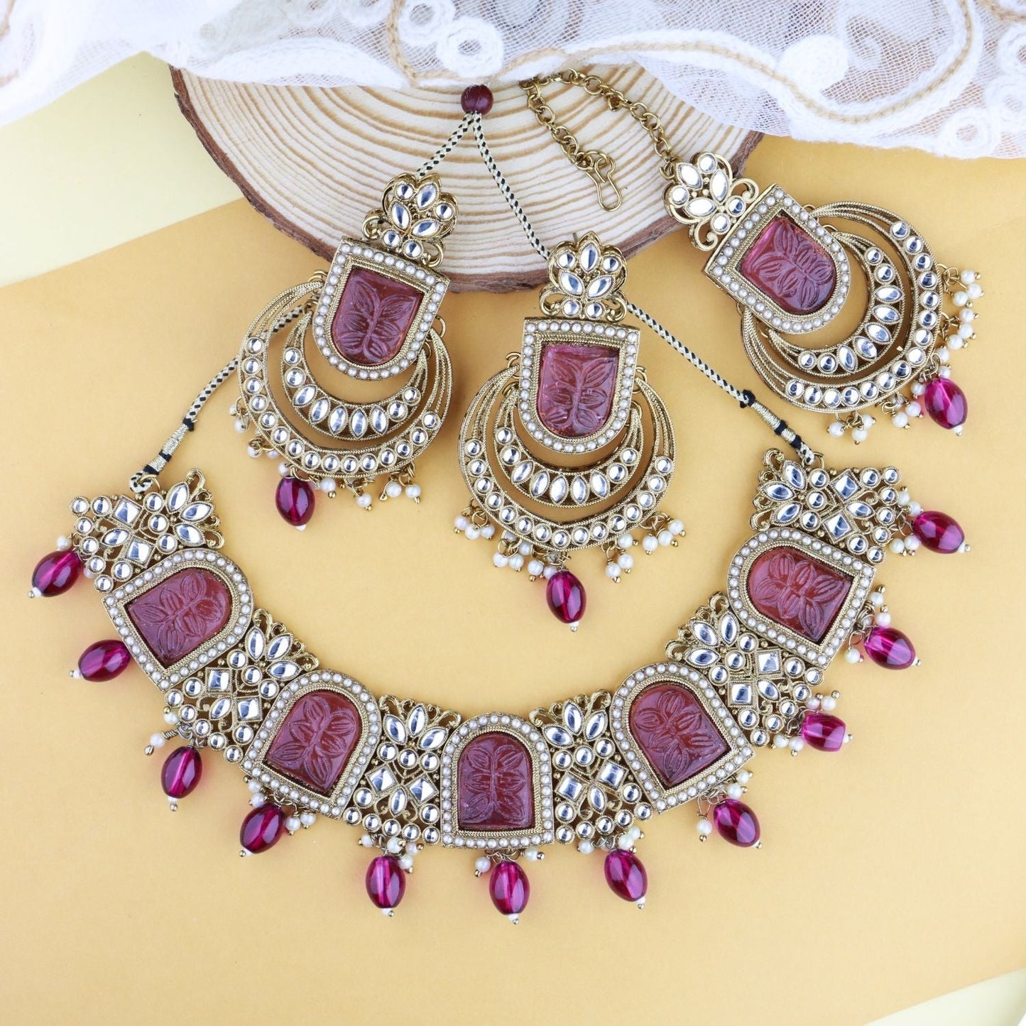 Women's 18k Gold Plated Traditional Pearl Kundan & Stone Studded Jewellery Necklace Set with Maang Tikka