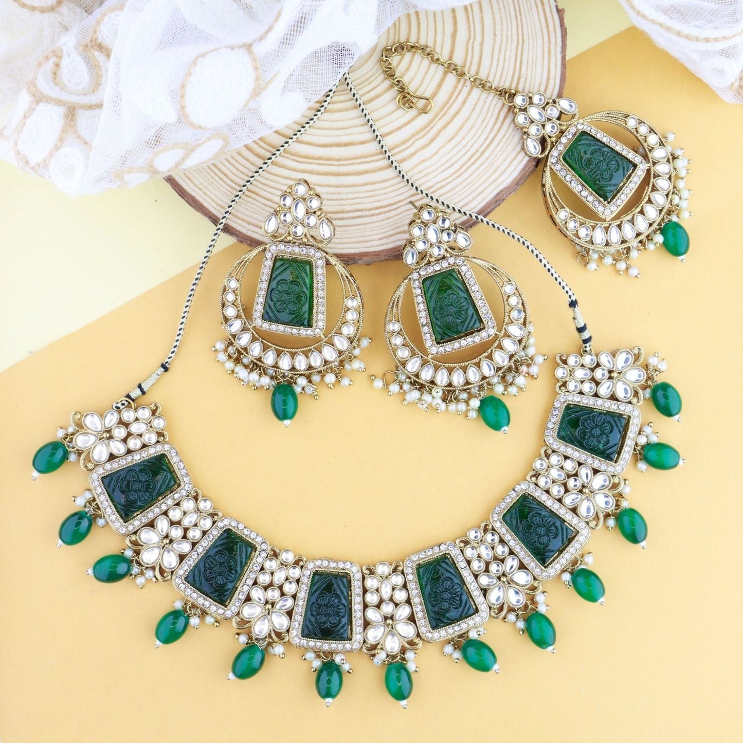 Women's 18k Gold Plated Traditional Pearl Kundan & Stone Studded Jewellery Necklace Set with Maang Tikka