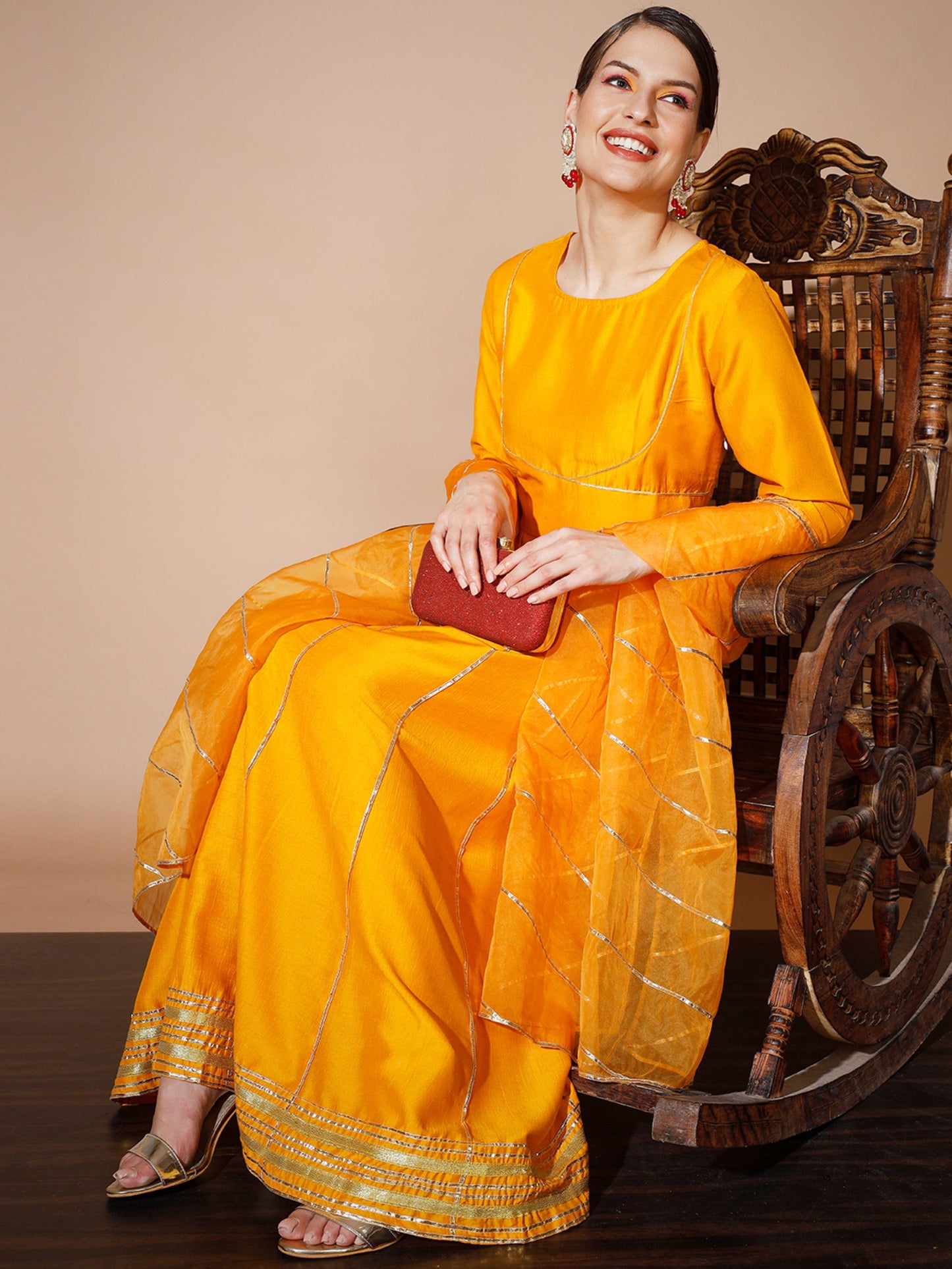 Women's Mustard Solid Kurta & With Dupatta