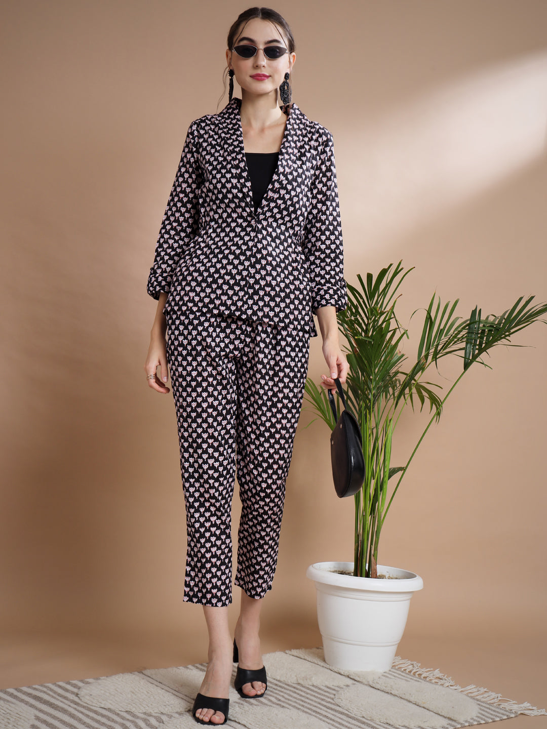 Women's Black Shawl Neck Coat With Trousers