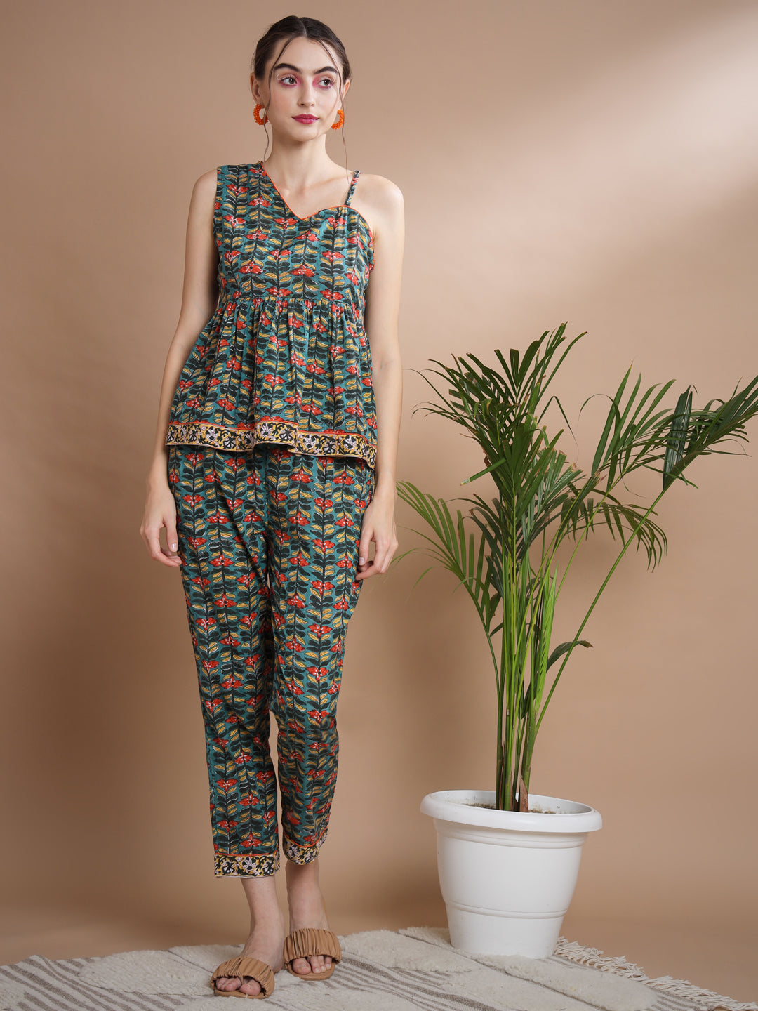 Women's Green One Shoulder Top With Trousers