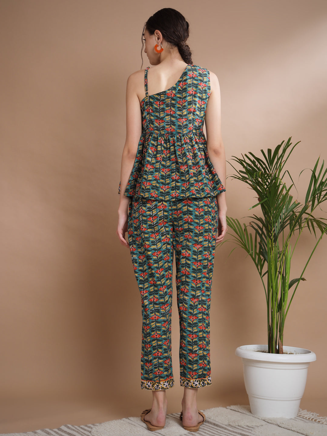 Women's Green One Shoulder Top With Trousers
