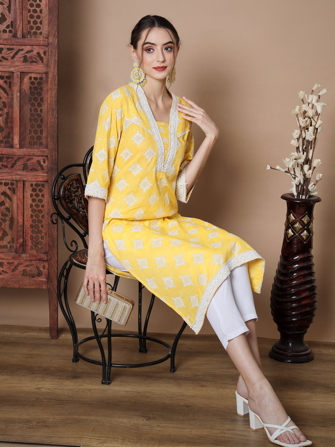 Women's Yellow Straight Kurta & Trousers