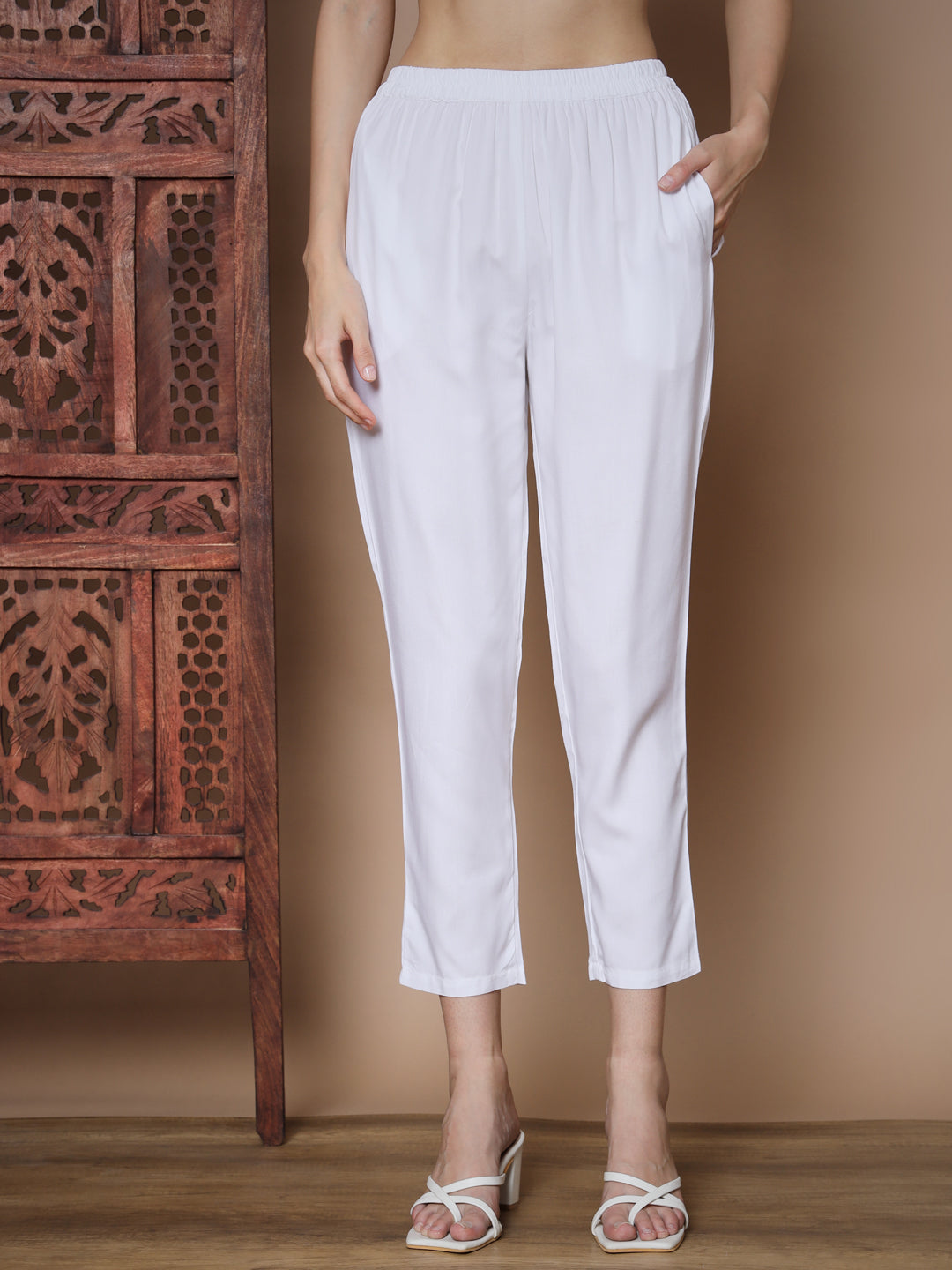 Women's Yellow Straight Kurta & Trousers