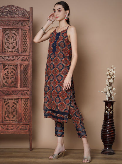 Women's Blue Straight Kurta & Trousers
