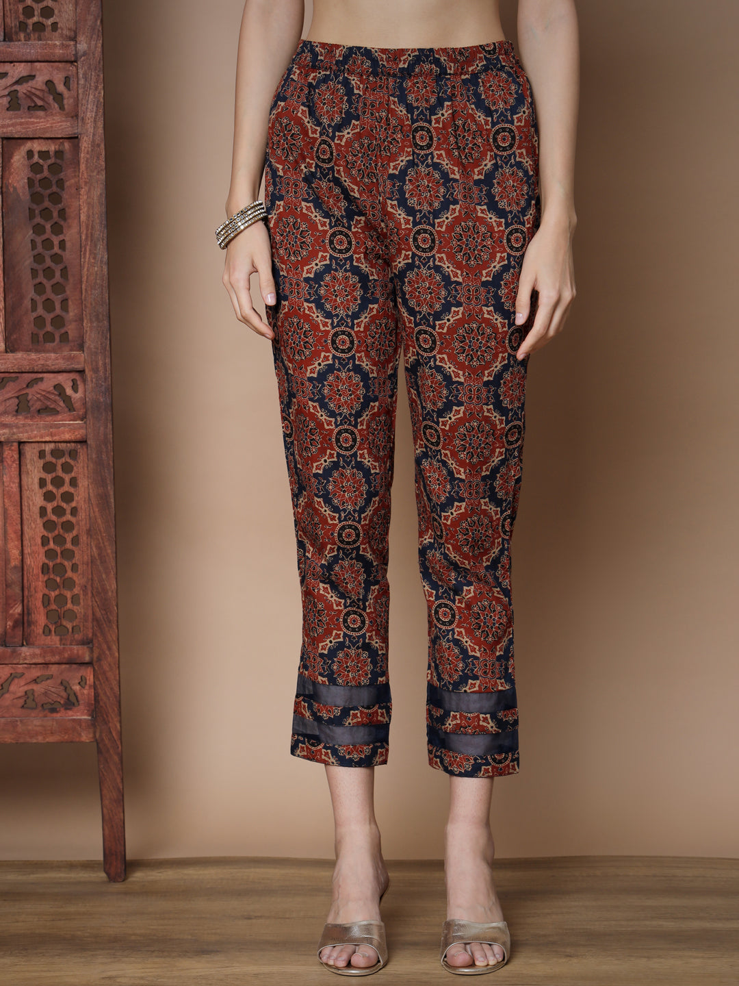 Women's Blue Straight Kurta & Trousers
