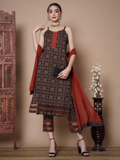 Women's Rust Straight Kurta & Trousers