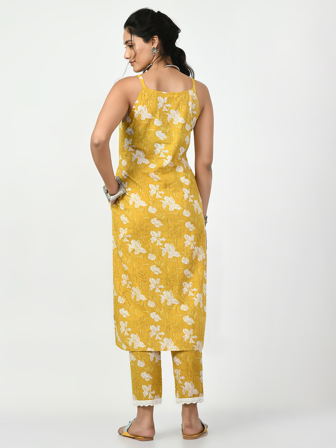 Women's Yellow Printed Kurta With Trouser