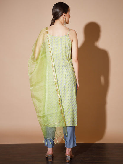 Women's Green Printed Kurta & Trousers With Dupatta