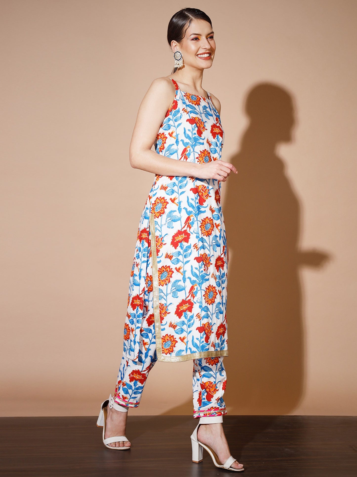 Women's Multi Printed Kurta & Trousers With Dupatta