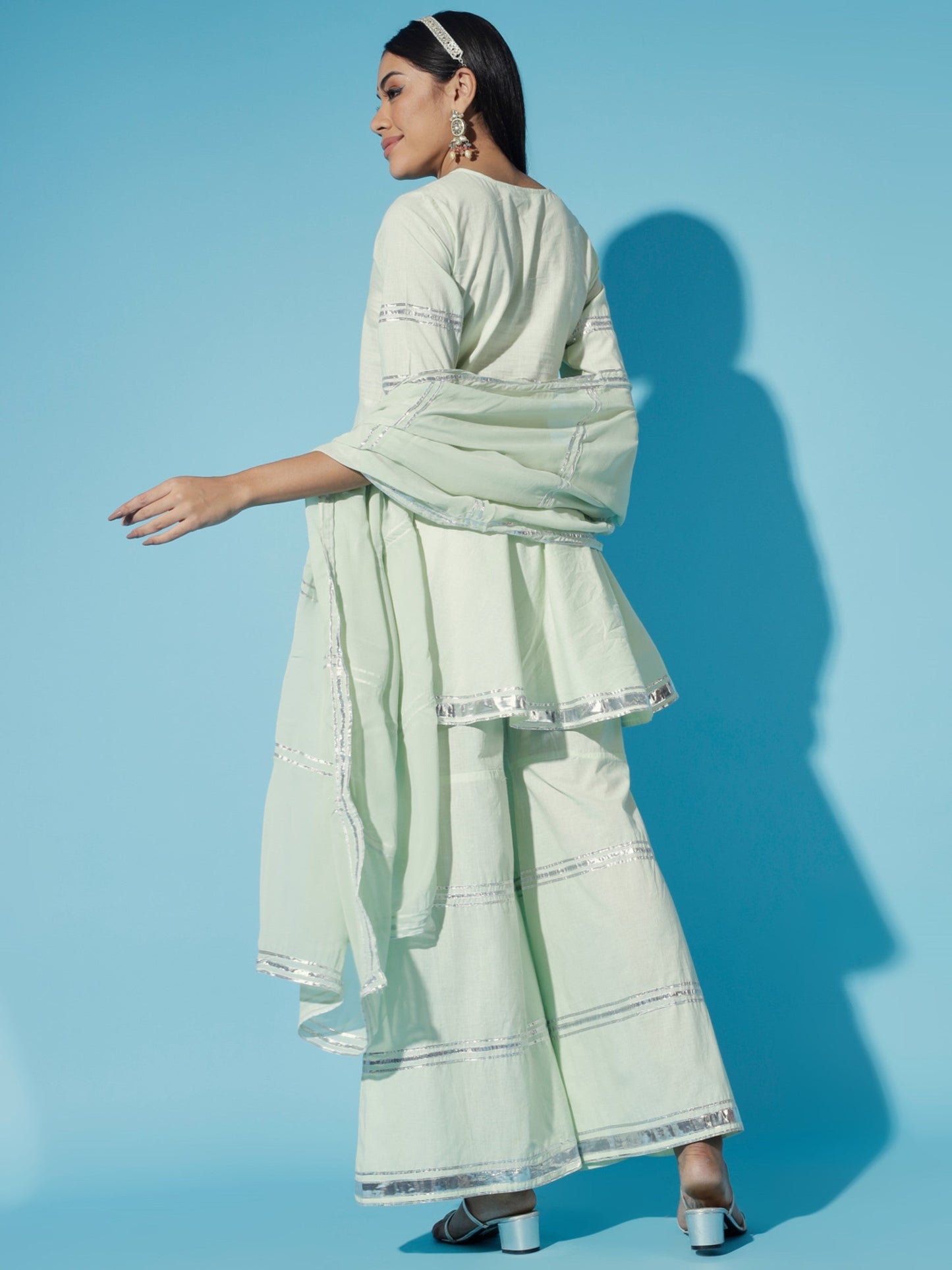 Women's Green Solid Kurta & Palazzos With Dupatta