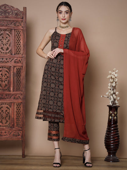 Women's Rust Straight Kurta & Trousers With Dupatta