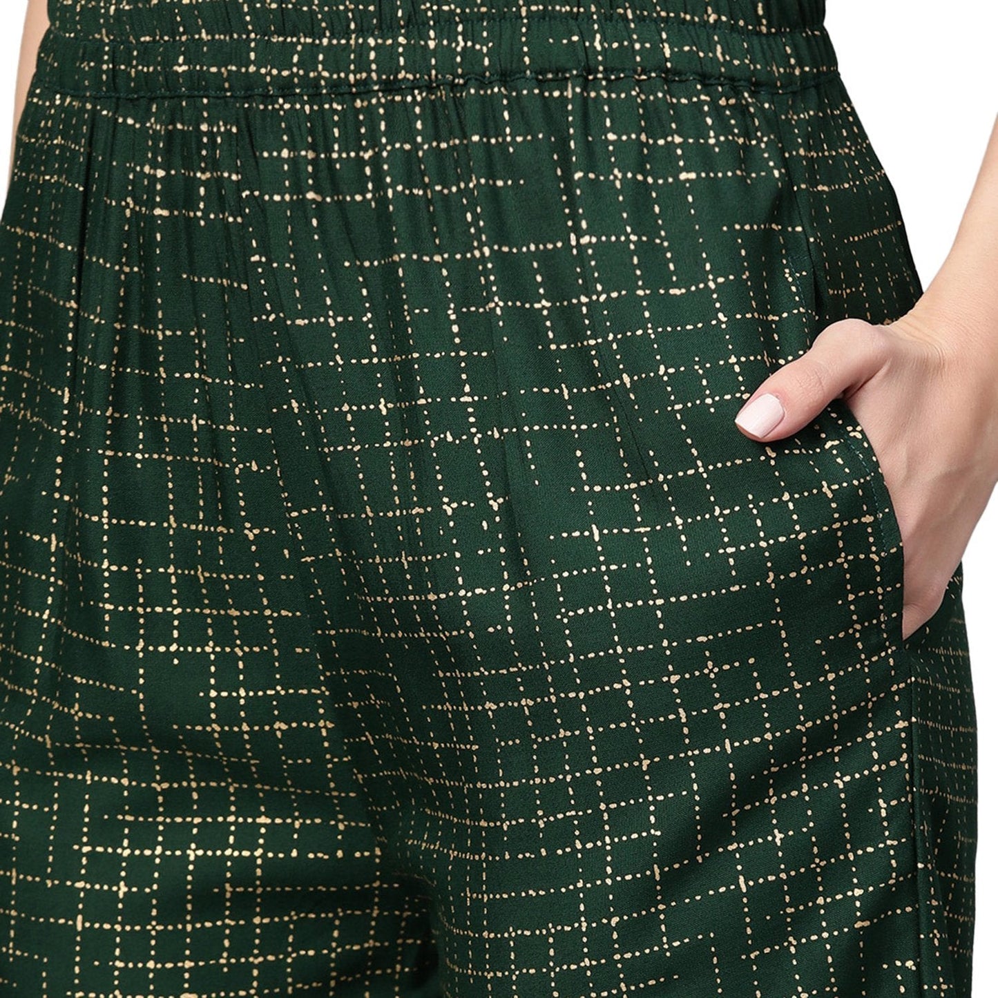 Women's Green Rayon Solid Half Sleeve Casual Kurta Palazzo
