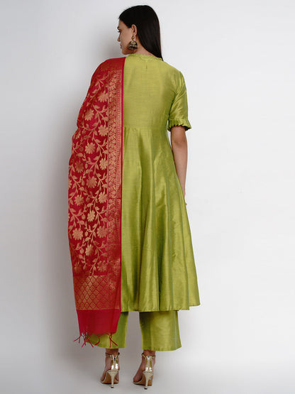 Women's LimeÃ¢Â Green Solid Kurta With Trousers & Dupatta