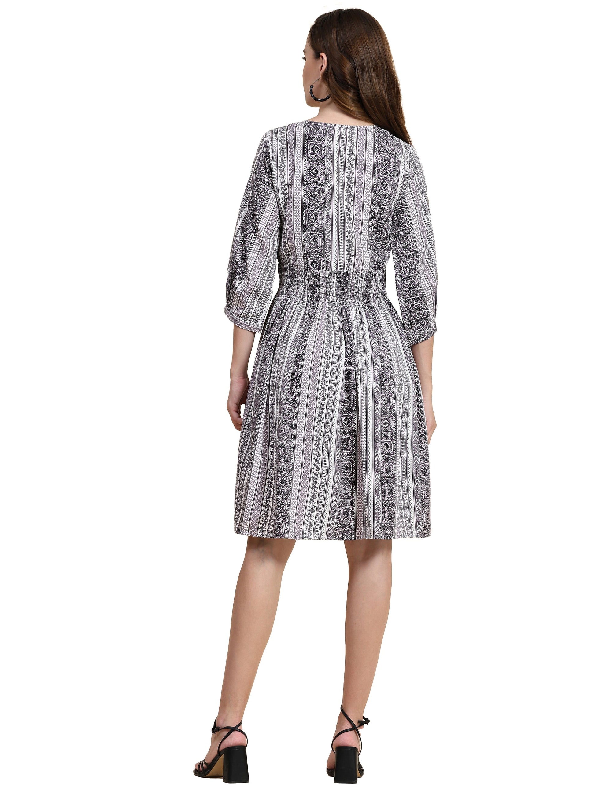 Color_Grey