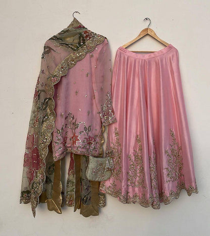 Color_Pink
