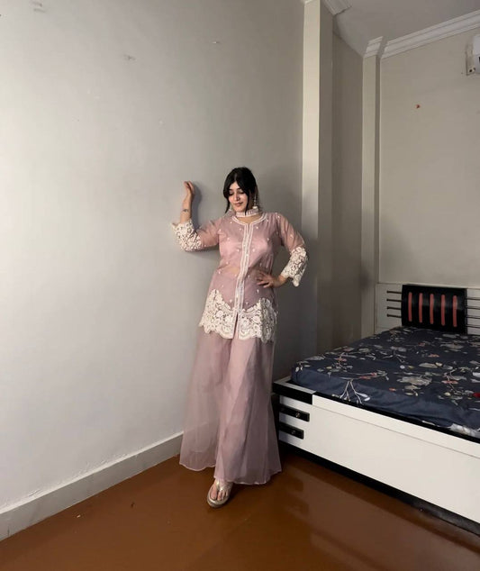Color_Pink