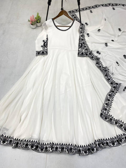Color_White