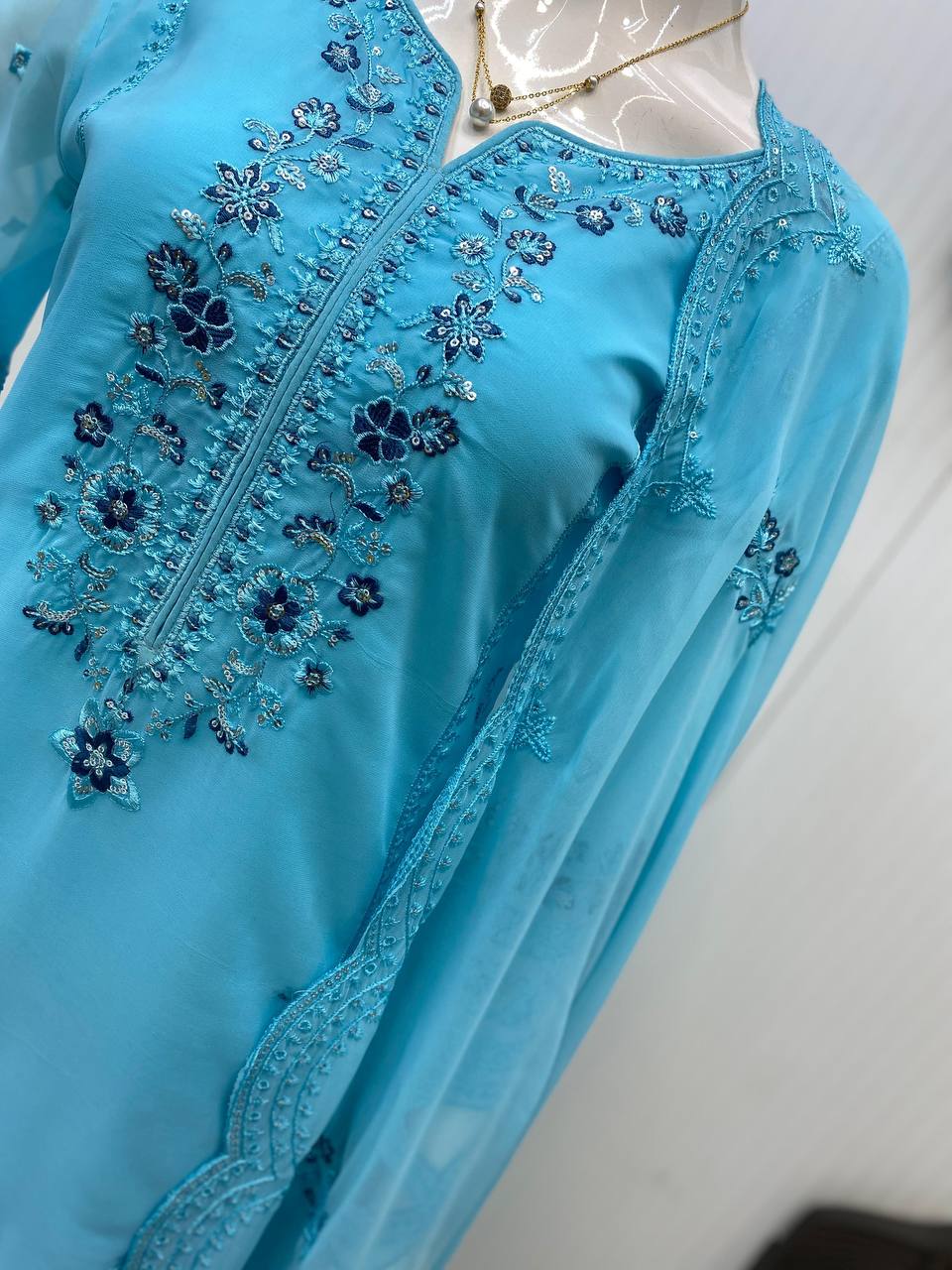Color_Blue