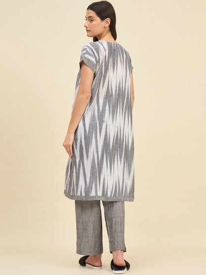 Color_Grey