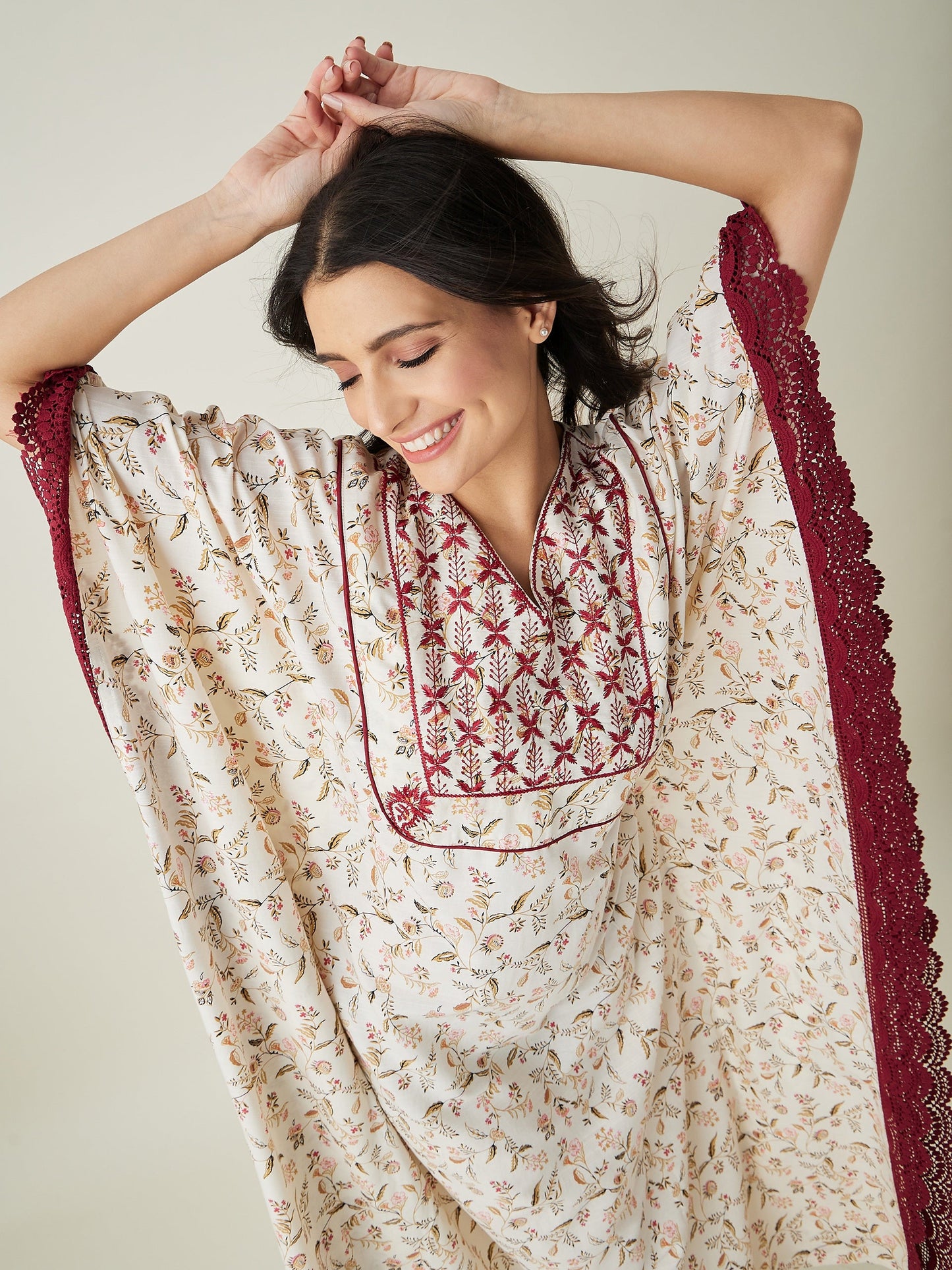 Women's White Floral Embroidered Maxi Kaftan