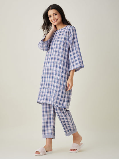 Women's Pink Checks Reversible Top Cotton Pyjama Set