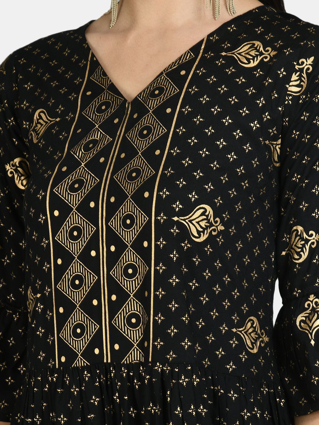 Women's Black Rayon Printed 3/4 Sleeve V Neck Casual Dress