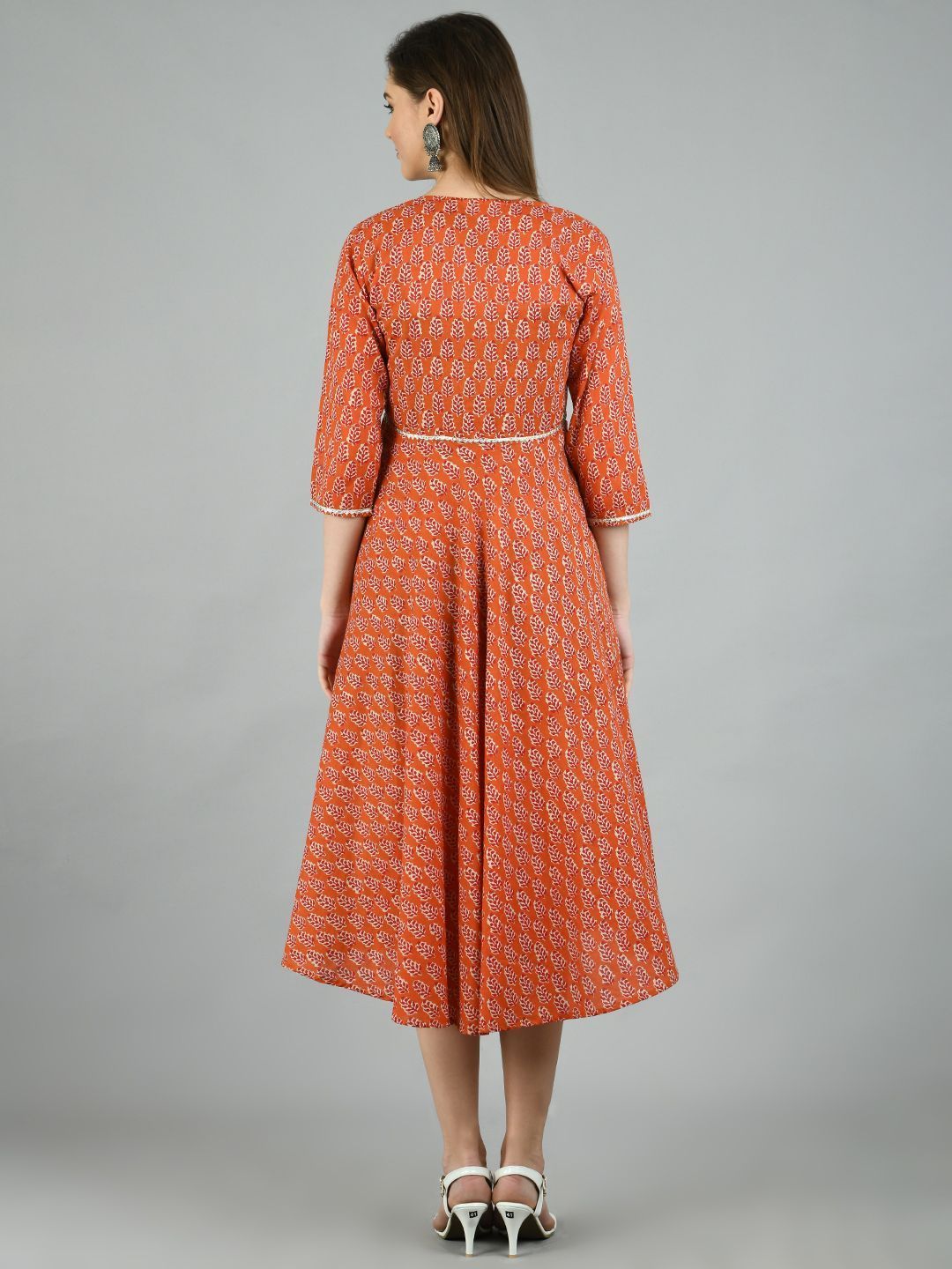Women's Brown Cotton Printed 3/4 Sleeve Round Neck Casual Dress