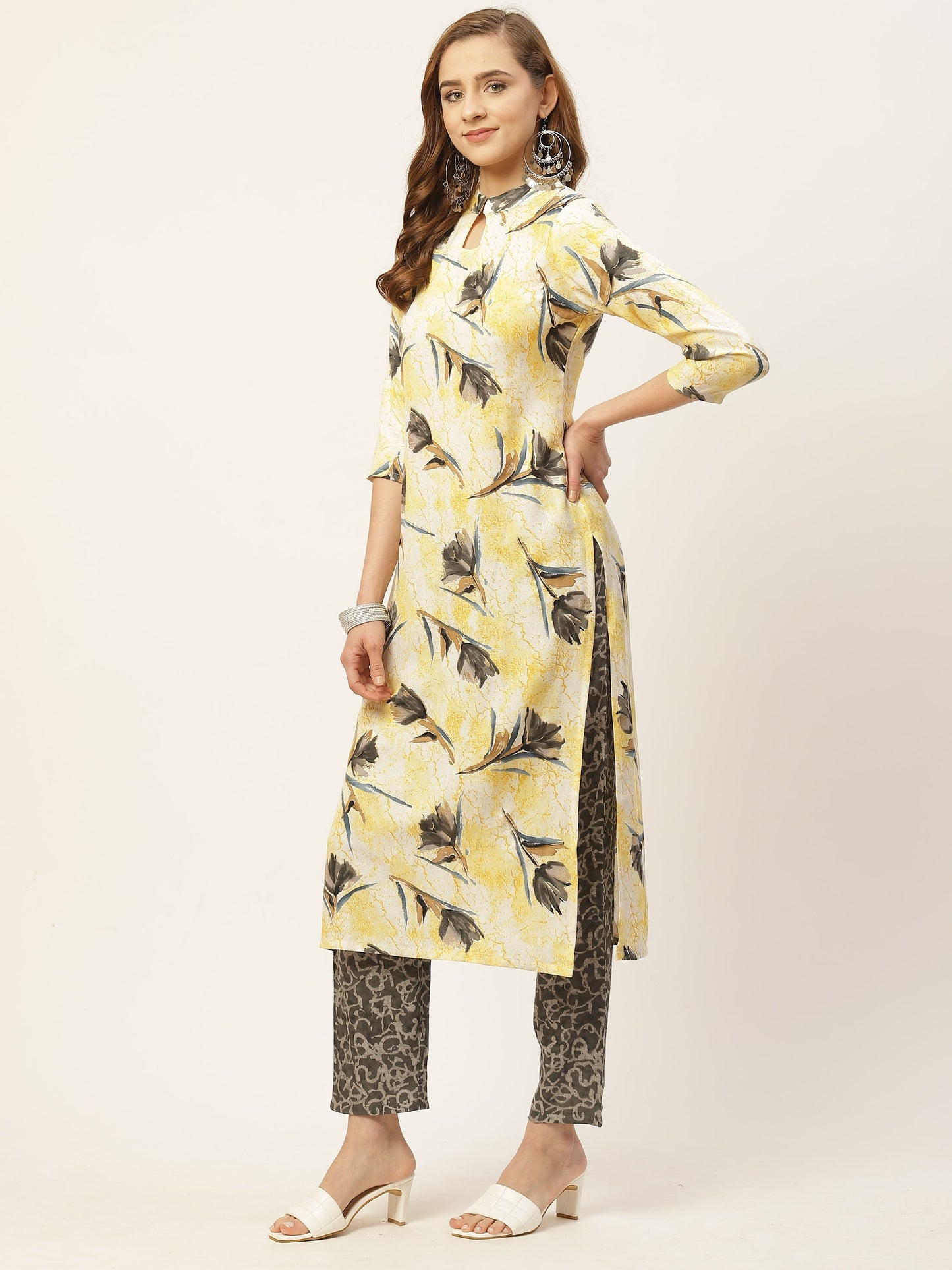 Women's Yellow Color Rayon Blend Straight Foil Printed Kurta Palazzo Set