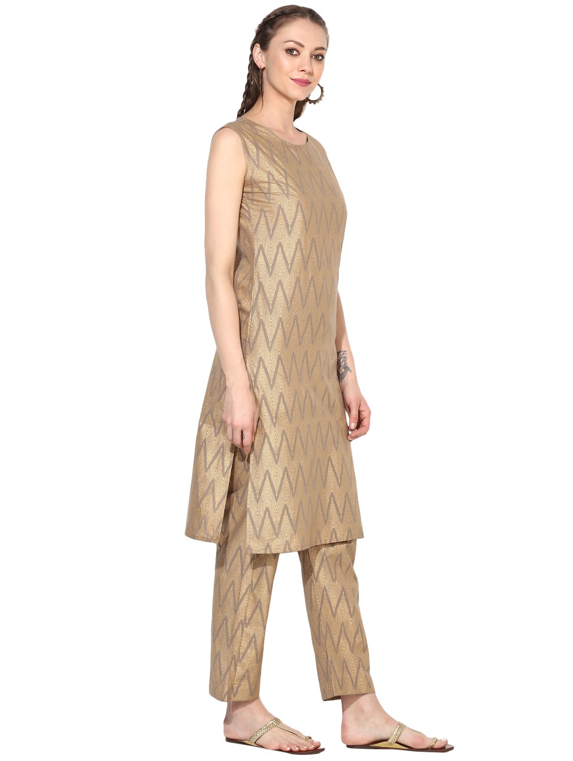 Women's Grey Cotton Blend Printed Sleeveless Round Neck Casual Kurta Set