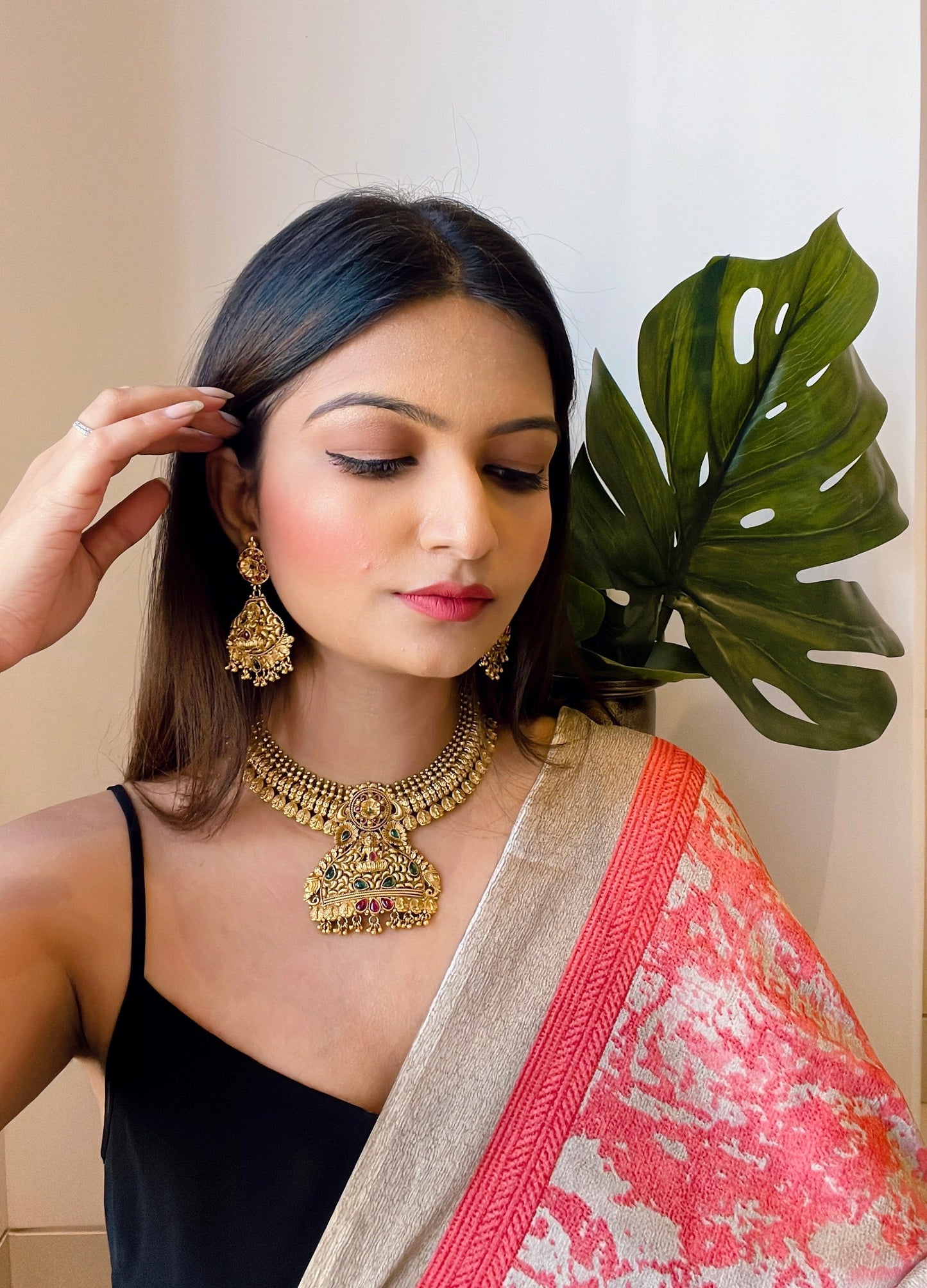 Women's Traditional Temple Choker Necklace Jewellery SetÂ 