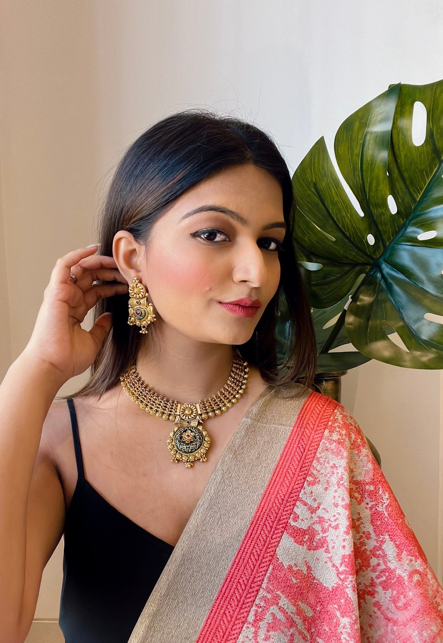 Women's Traditional Temple Choker Necklace Jewellery SetÂ 