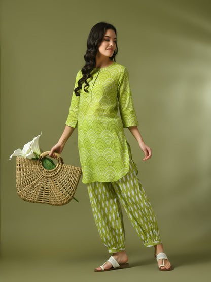 Women's  Green Printed Cotton Round Neck Party Tunic With Trousers Co-Ord Set
