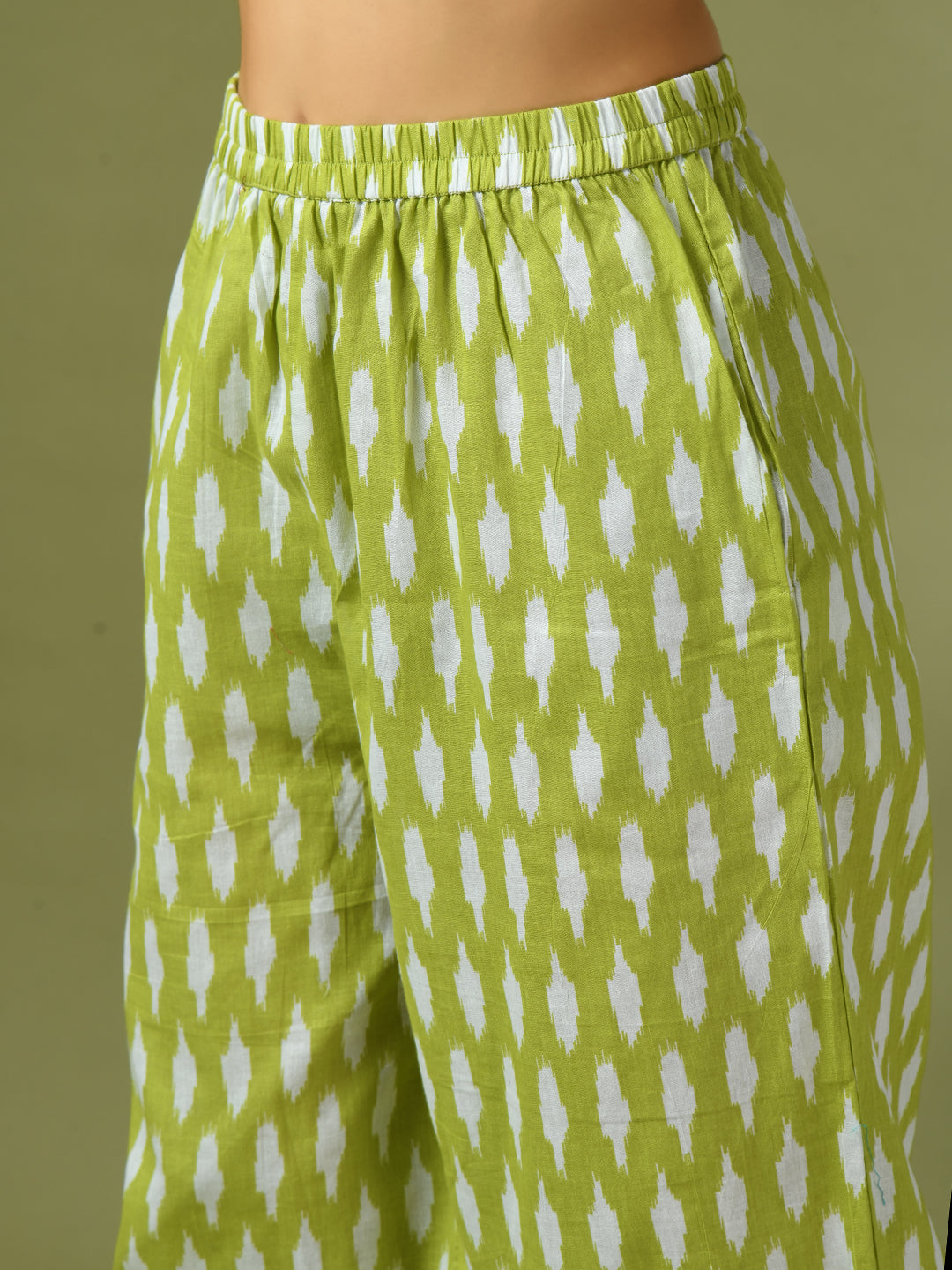 Women's  Green Printed Cotton Round Neck Party Tunic With Trousers Co-Ord Set