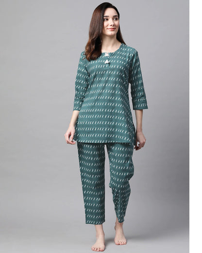 Women's Green & White Printed Night Suit