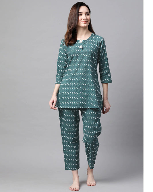 Women's Green & White Printed Night Suit