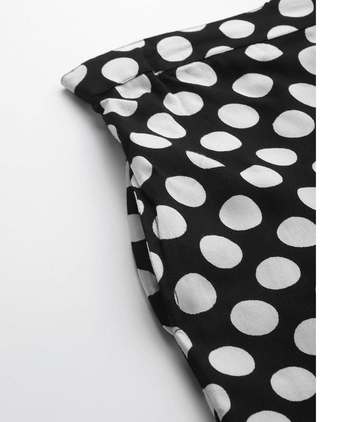 Women's Black and white polka dot Printed Night suit