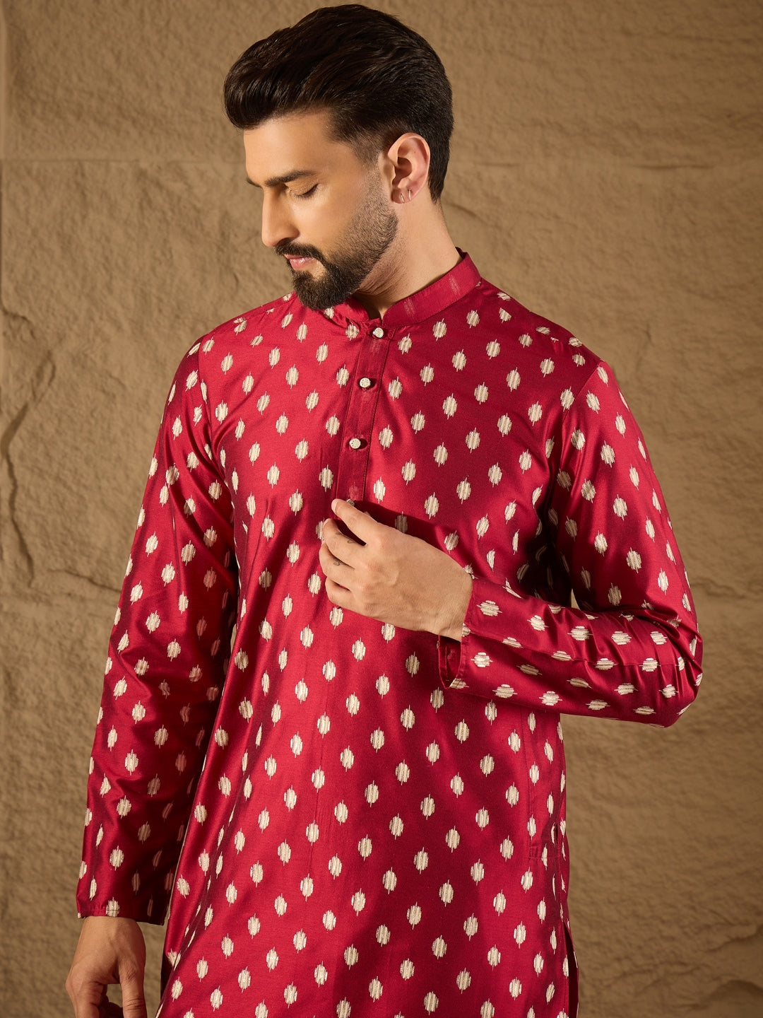 Color_Maroon