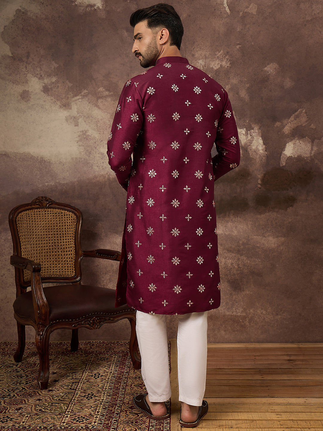 Color_Maroon