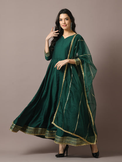 Women's  Green Solid Silk Anarkali Party Kurta With Dupatta