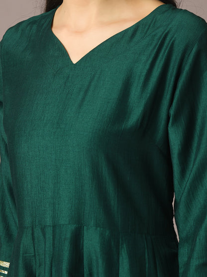 Women's  Green Solid Silk Anarkali Party Kurta With Dupatta