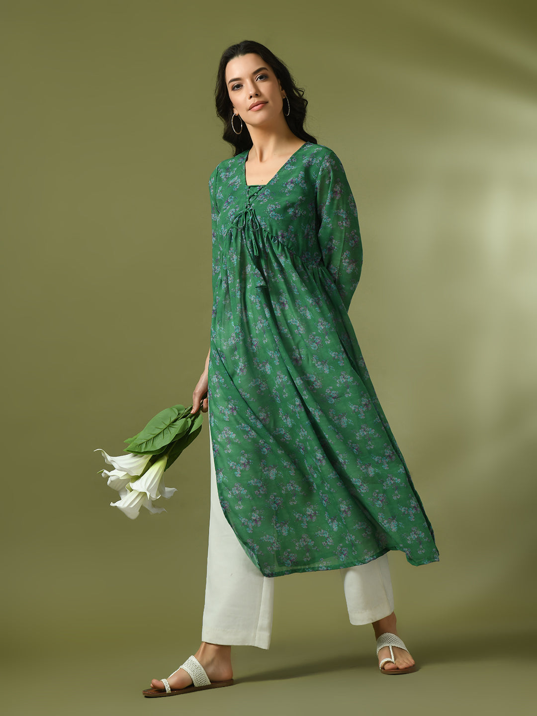 Women's  Green Printed Georgette A-Line Nyra-Cut Kurta