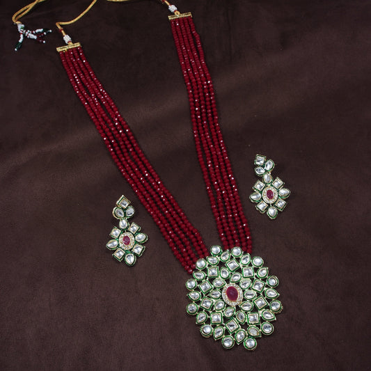 Women's 5 Layered Maroon Onyx Crystal Beads Necklace Set Glided With Uncut Polki Kundan