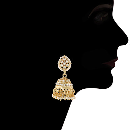 Women's Pearl Beaded Chok