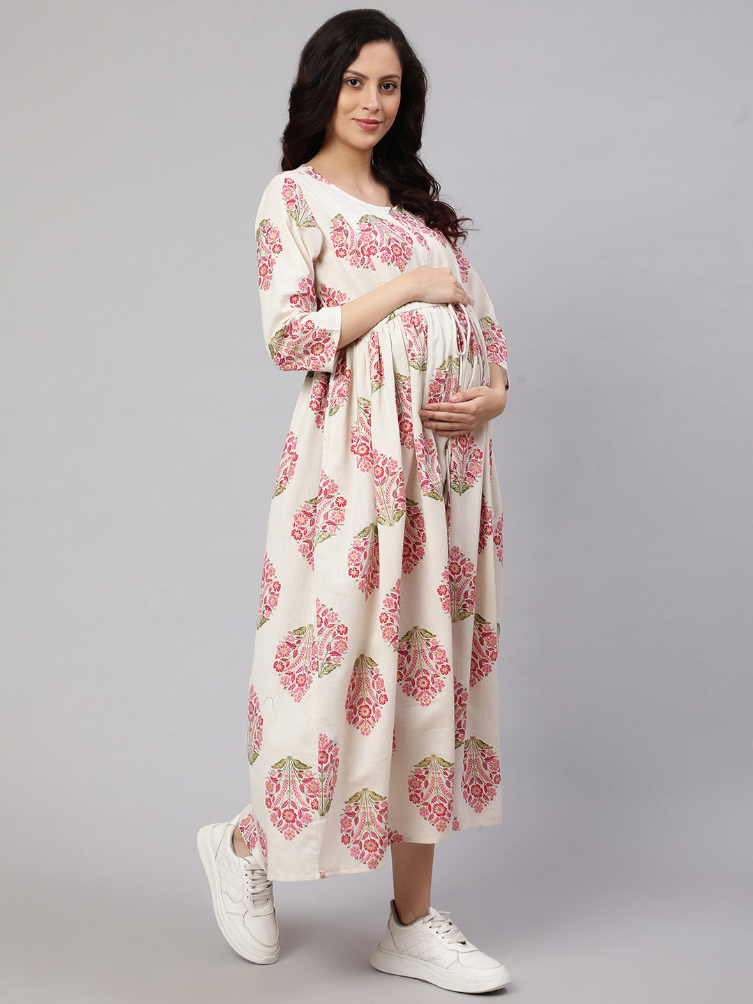 Women's Off White & Blue Floral Printed Maternity Dress With Three Quarter Sleeves