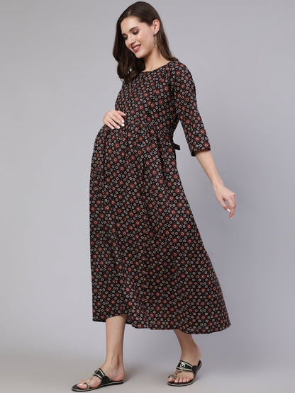 Women's Black Floral Printed Flared Maternity Dress