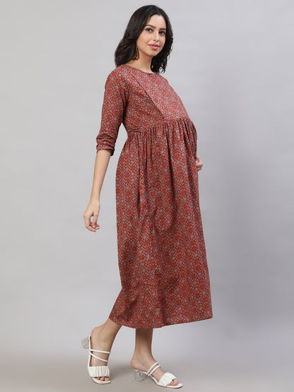 Women's Rust Printed Flared Maternity Dress
