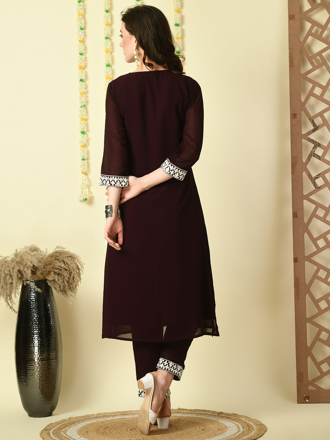 Color_Brown