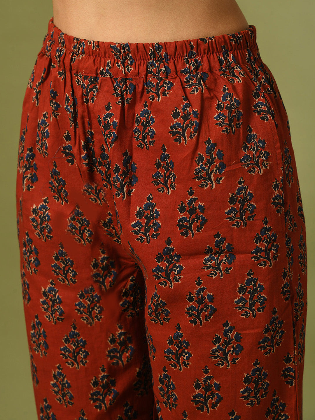 Women's  Rust Printed Cotton Straight Party Kurta Sets